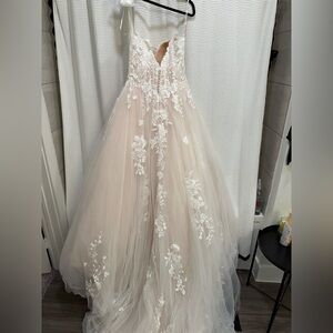 Maggie Sottero ivory over blush size 10